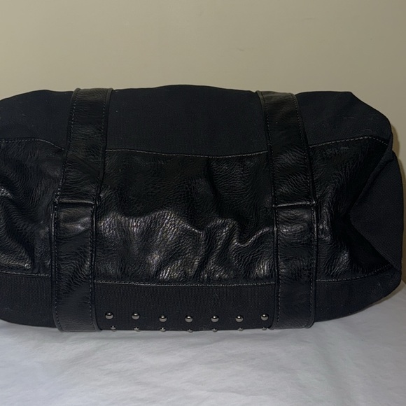 PINK Victoria’s Secret, black weekender, bag with rivets and lots of space, new - Picture 7 of 12